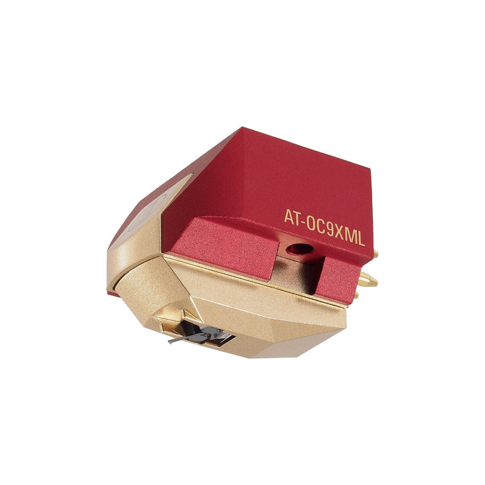 Cápsula MC AT-OC9xML - Vista frontal con cuerpo de aluminio y aguja Micro Line de alta precisión