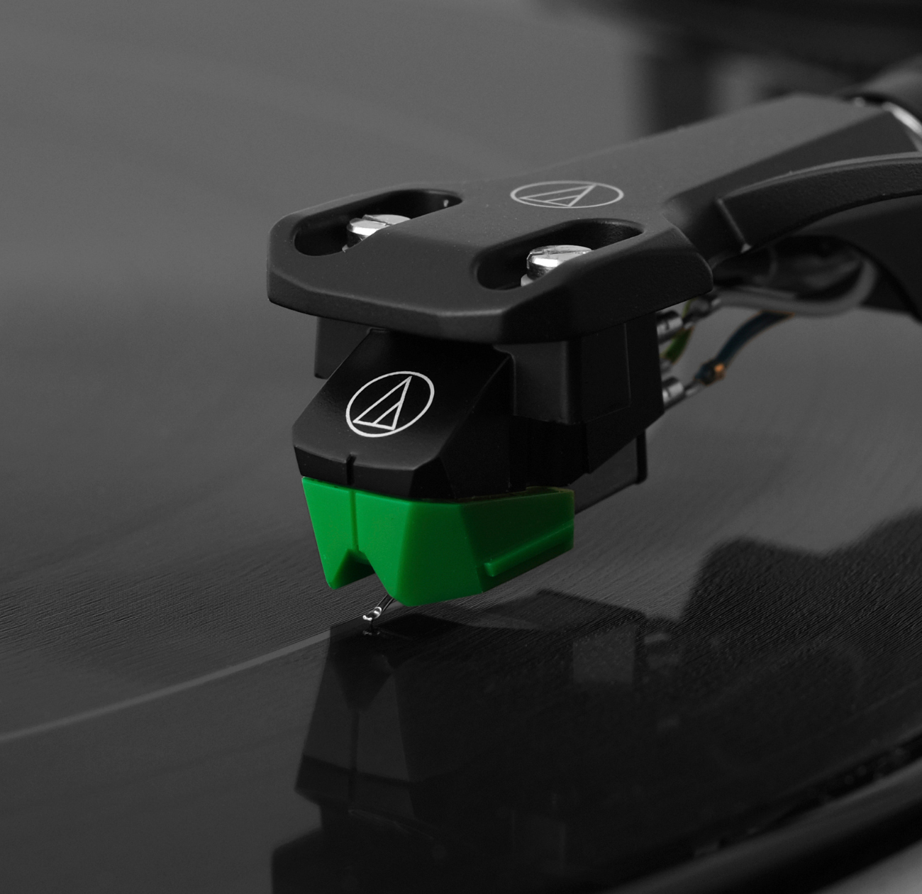 AT-VM95 o AT-VMx: ¿cuál cápsula Audio-Technica es la indicada para tu tornamesa?