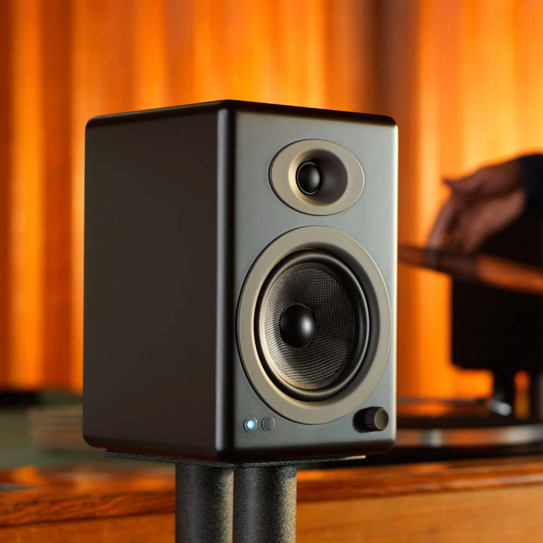 Audioengine A2+ vs A5+ Wireless: ¿Cuál elegir según tu espacio?