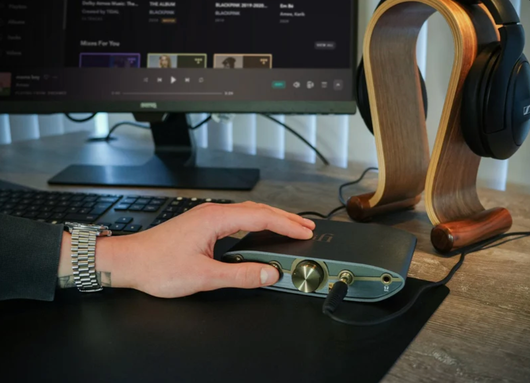 Hi-Fi de escritorio: qué es y cómo el ZEN DAC 3 transforma tu experiencia de escucha