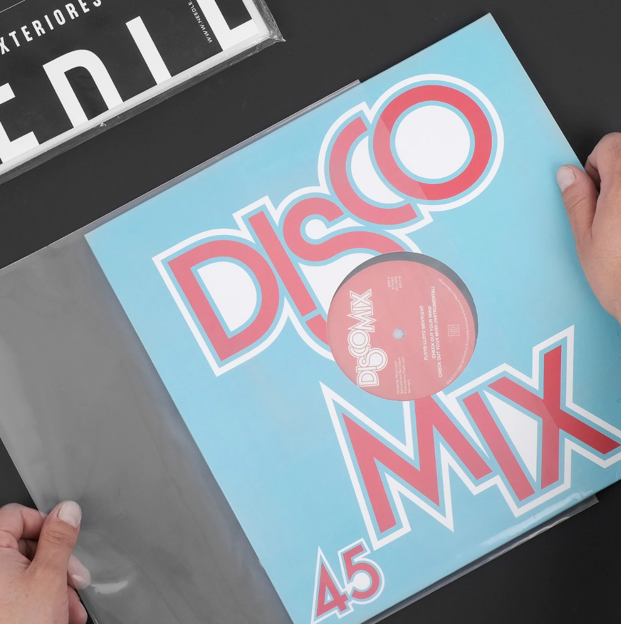 Cómo proteger tus vinilos: 3 errores comunes (y cómo evitarlos)