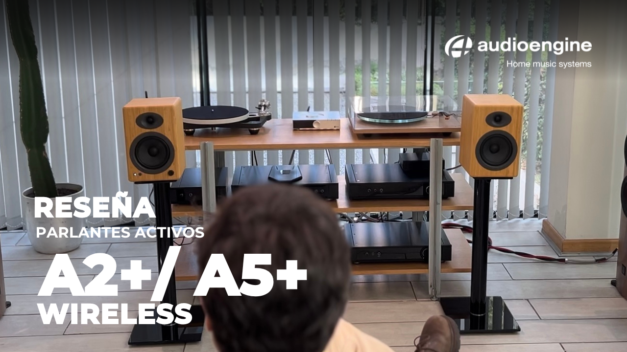 parlantes Audioengine A5+ en sala de escucha
