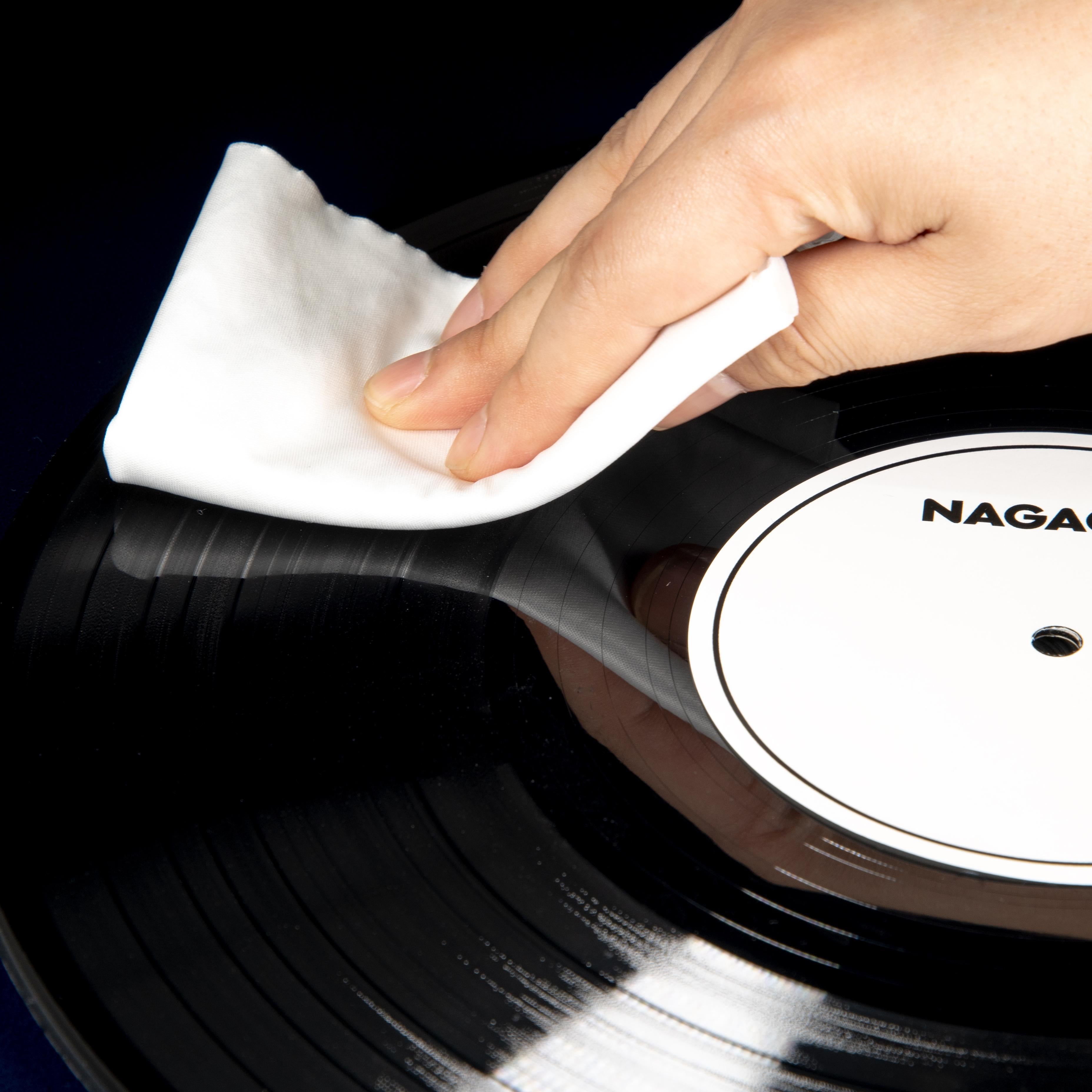 Paño Nagaoka CLV-30 para limpiar vinilos