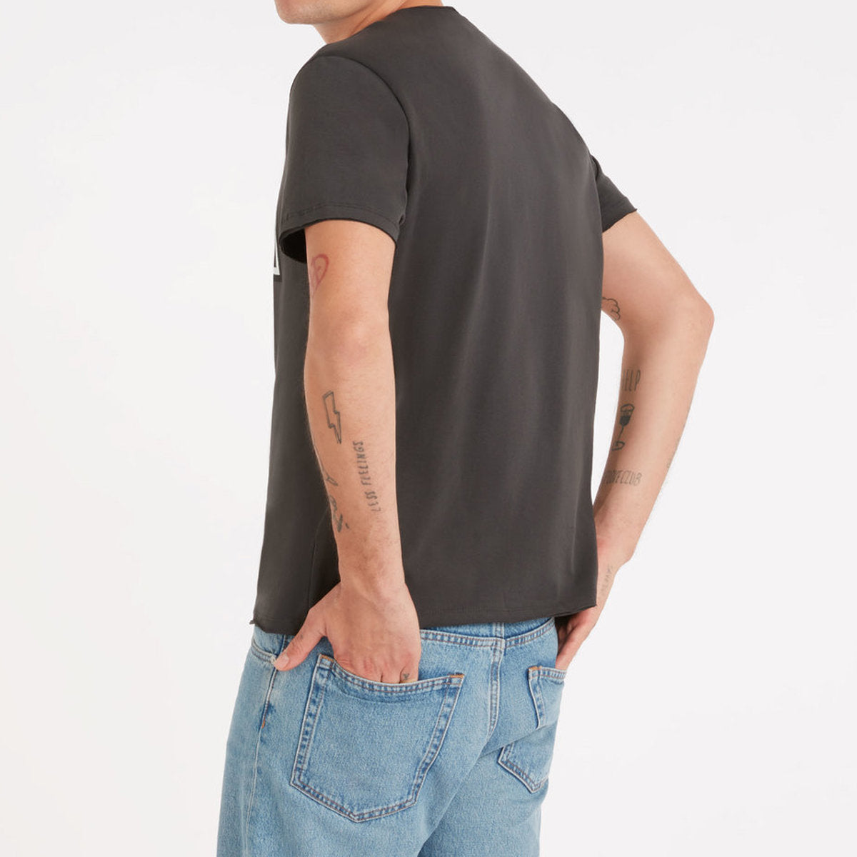 Polera Oasis Logo Tee