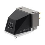 Cápsula Audio-Technica AT-ART9XI de bobina móvil con boro, otra vista sobre fondo blanco
