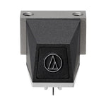 Cápsula Audio-Technica AT-ART9XI de bobina móvil con boro, otra vista sobre fondo blanco