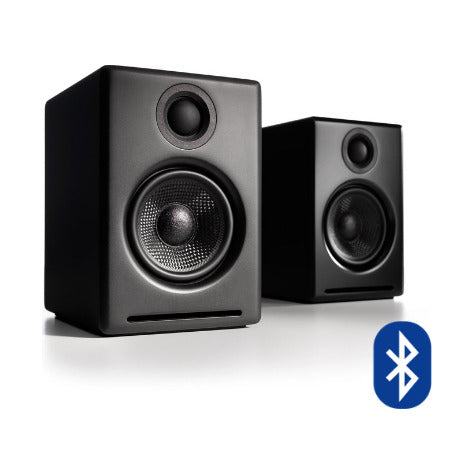 Los parlantes Audioengine A2+ Wireless en negro